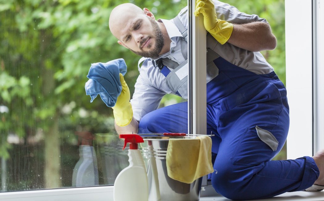 Cómo limpiar cristales para dejarlos perfectos