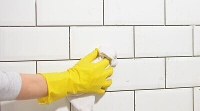 Errores frecuentes al pintar azulejos y cómo solventarlos